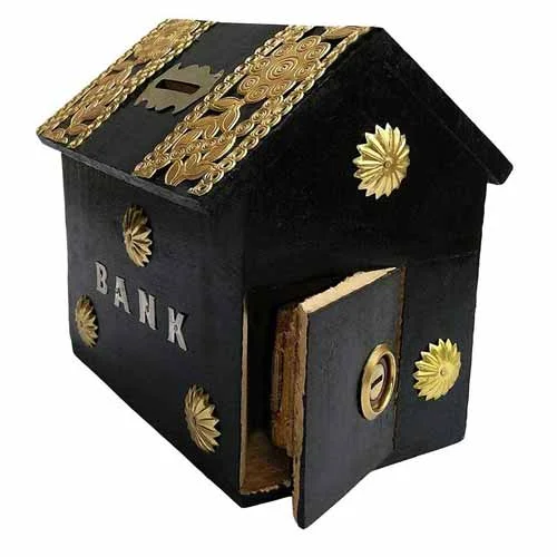 hut-shape-wooden-piggy-bank
